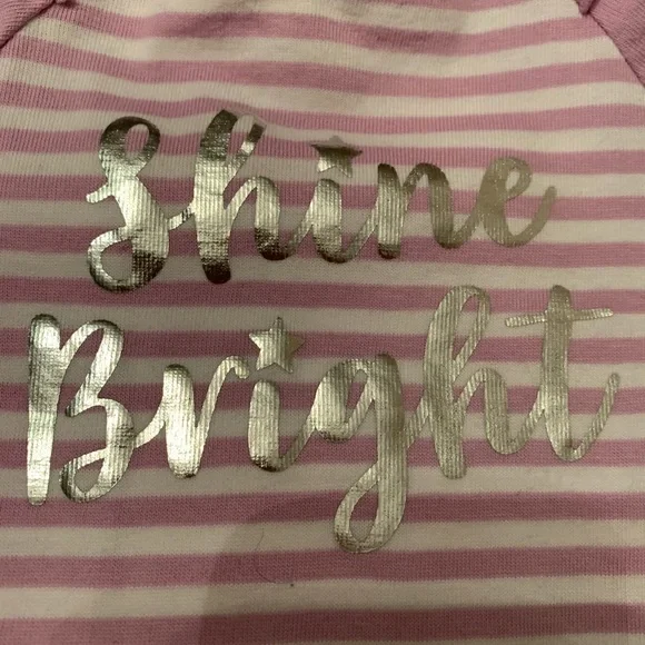 5 Piece Bundle 12 months HOST PICK!! - Picture 5 of 11